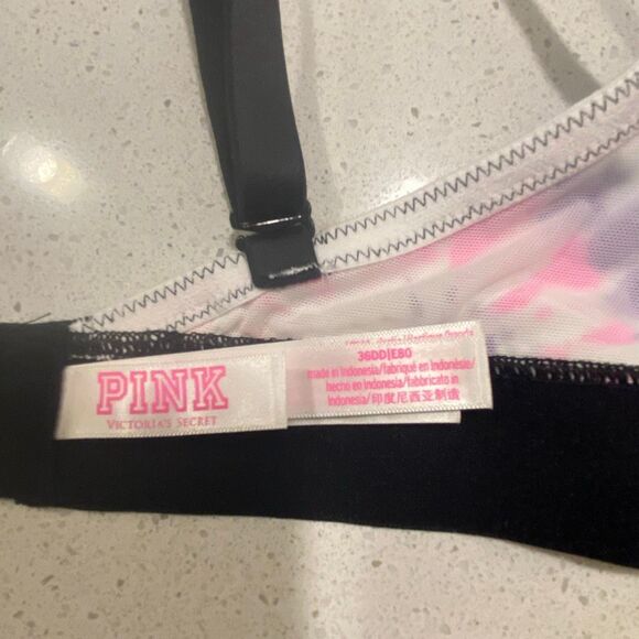 Victoria’s Secret bra wear everywhere wireless lightly lined bra size 36DD - Picture 5 of 7